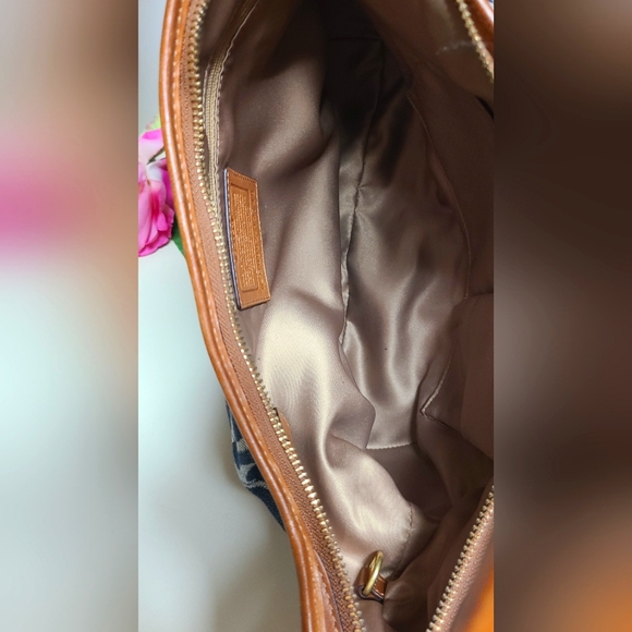 Price drop $189 Vtg. Coach🔥Limited edition Ergo Signature Demin Jacquard - Picture 5 of 10